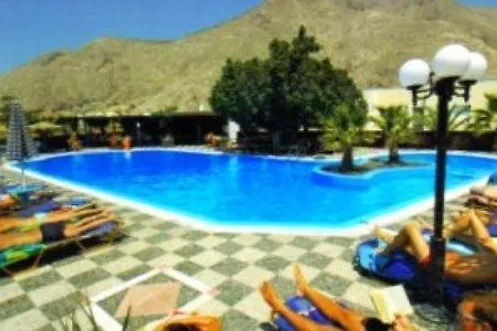 San Efrem Apartahotel